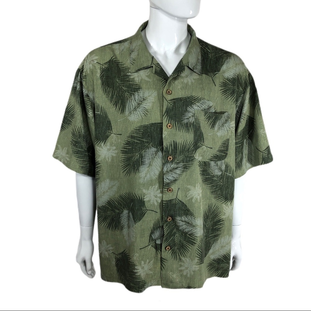 Breakwater Men’s Palm Leaf Hawaiian Vacation Shirt